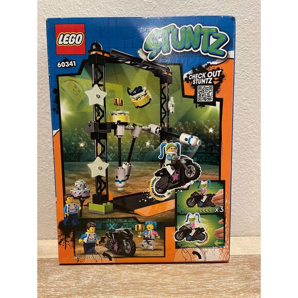 LEGO® City Stuntz The Knockdown Stunt Challenge 60341 - Picture 2 of 2